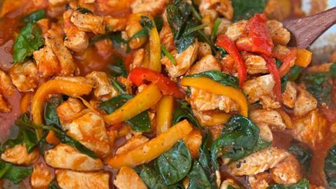 creamy spinach and pepper chicken