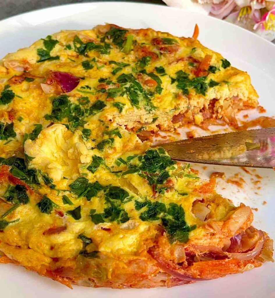 Easy Cabbage Frittata Recipe | Low-Calorie & Veggie-Packed Breakfast Idea