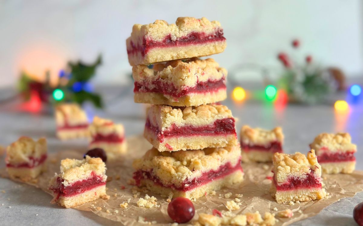 How to make Cranberry Crumble Bars 